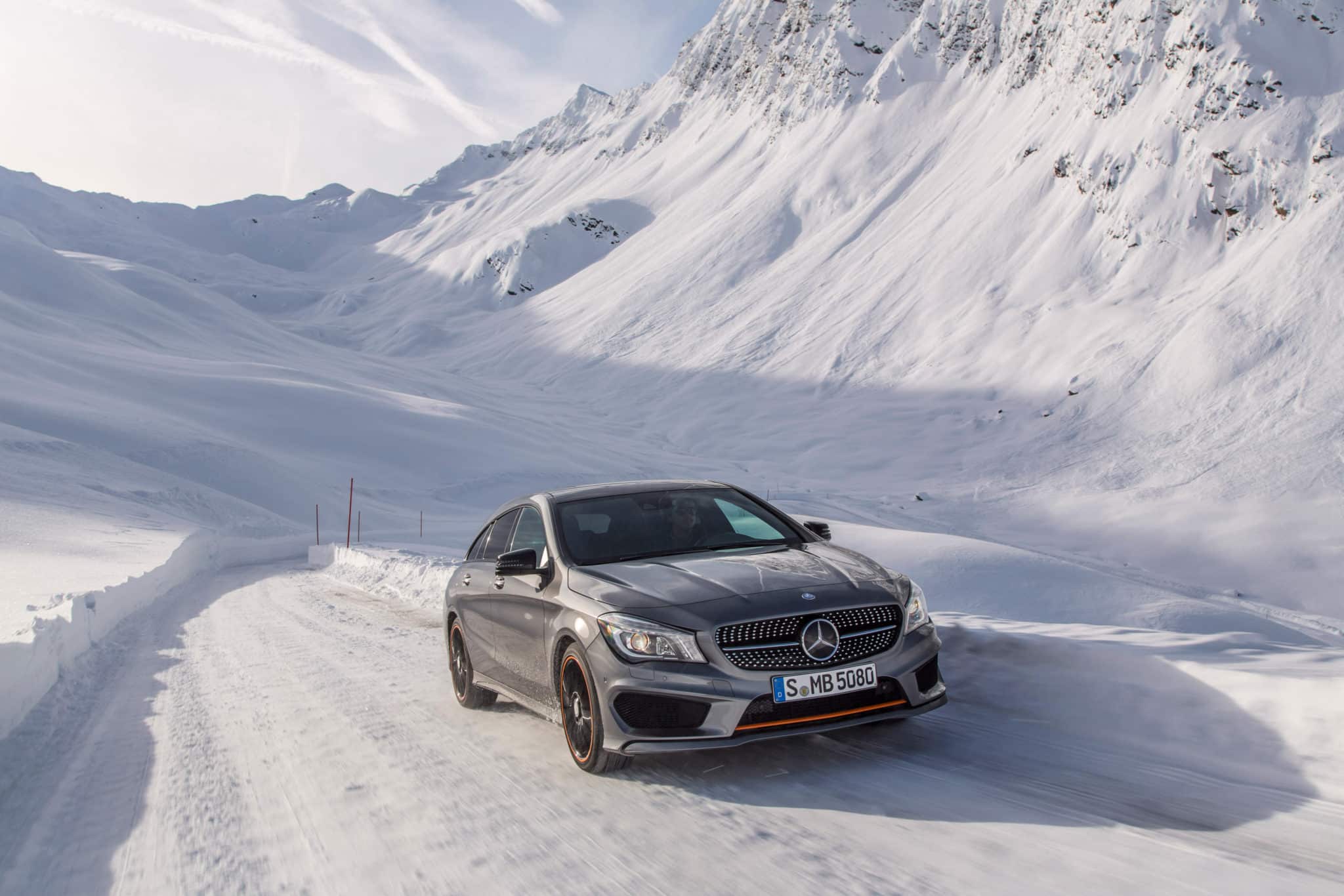 Die Mercedes-Benz 4MATIC auf  lesen!