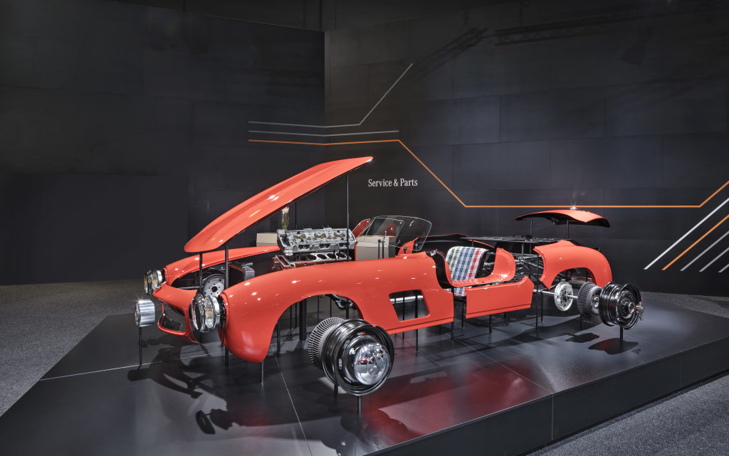 BR198: Karosserie-Blechteile für 300 SL „Gullwing“ wieder bestellbar BR198: Karosserie-Blechteile für 300 SL „Gullwing“ wieder bestellbar
