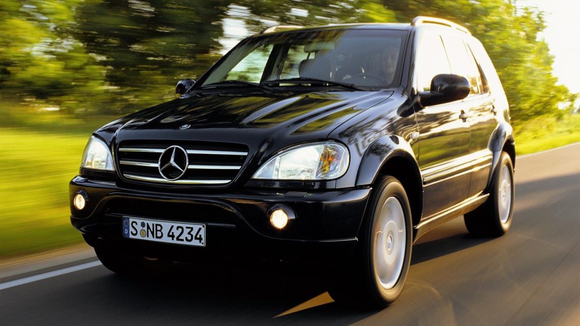 20 Jahre Luxus-SUV: Offroader für Alltag und Abenteuer 20 Jahre Luxus-SUV: Offroader für Alltag und Abenteuer